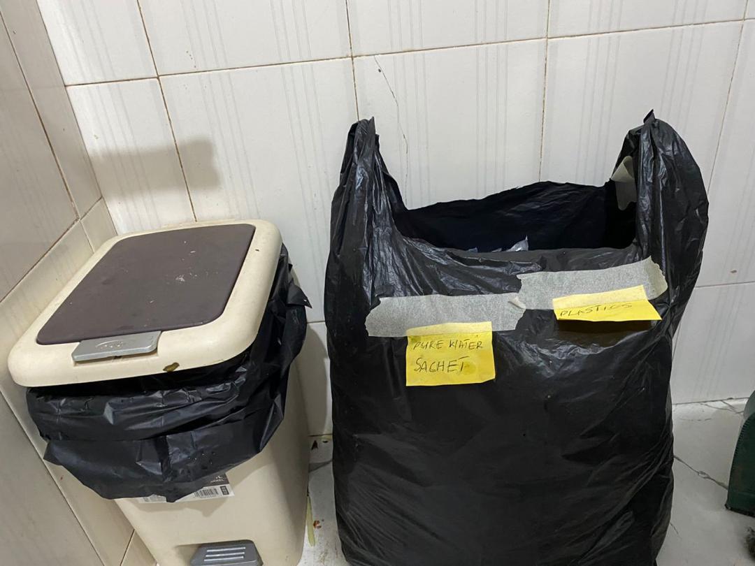 Over the weekend someone sent me this picture to tell me how much my plastic journey has motivated him and his family and they are doing this in their home.
I love to see a step for change.
This week be motivated as well to separate waste in your house .
#plastic #plasticfree