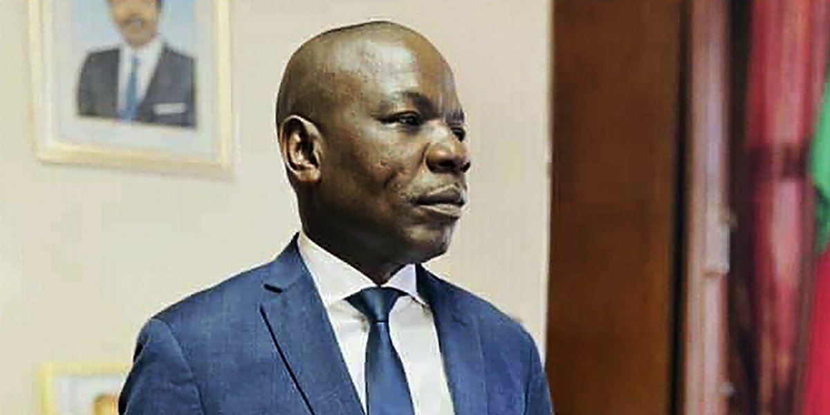 ⚡️URGENT Cameroun🇨🇲: Amougou Belinga, l'un des commanditaires présumés de l'assassinat du journaliste Martinez Zogo, a été arrêté vers 6h ce matin à son domicile (sources sécuritaires). 
rsf.org/fr/assassinat-…
#JusticeForZogo