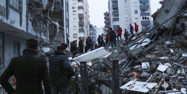 NRR69375898's tweet photo. Horrific & Terrifying #Earthquake....💔
May Allah do Mercy on #affectees..💔
Many #prayers for all of them..
Indeed #Allah is Ghafoor ur Raheem...!!!
#TurkeyEarthquake
#Syria
#Jordan
#Lebanon
#AllahuAkbar
#standingwithaffectees https://t.co/SC27StYyxx