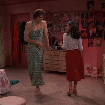 oocsitcoms's tweet photo. harry styles you’ll never be him btw https://t.co/1h1eXFWR68