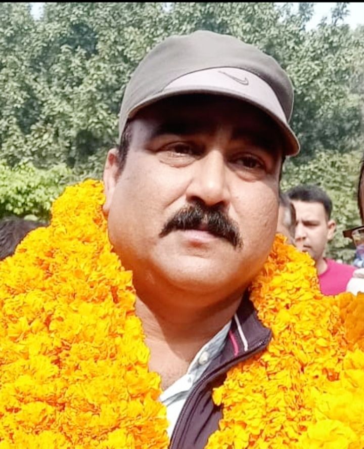 बीएड टेट 2011 बेरोजगार एसोसियेशन के अध्यक्ष और लाखों परिवार के उम्मीद की किरण बड़े भैया श्री सुनील यादव को जन्मदिन की अनंत शुभकामनाएं। ईश्वर इन्हे दीर्घायु बनाएं और इन्हें सफलता प्राप्त हो 🙏🙏