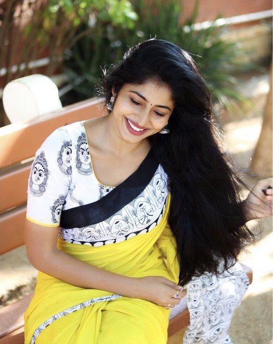 BrindaHere's tweet photo. Talented actress Ms. Vaishnavi Arulmozhi
#VaishnaviArulmozhi #Vaishnavi @Vaishnavei #06thFebR https://t.co/wTtYLlB1lr