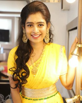 BrindaHere's tweet photo. #Janany @JananyKunaseel1 #BiggBossTamil6 #Janani #06thFebR https://t.co/5q5Kxb2OEe