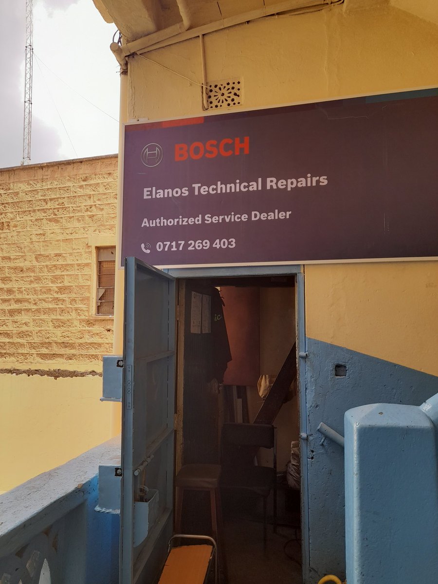 ndech_staus's tweet photo. @amerix I repair:
Powertools e.g Drills, Angle grinder,electric saws
Construction tools e.g poker vibratory,hoists
Garden tools e.g spray pumps,water pumps
Pneumatic tools. 
Am located in Nairobi cbd Charles rubia rd. https://t.co/74Tb2PN3u7