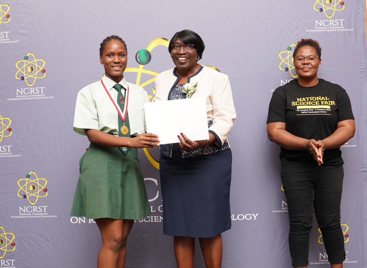NCRST_Namibia's tweet photo. Our Winners Revealed: #NationalScienceFair
Overall winners: Ms Joy Iinane and Ms Rihanna Poniso from Keetmanshoop Secondary School. Best school (primary phase): Oranjemund Private School. Best school (secondary phase): Ketmanshoop Secondary School. Best Region was Karas region. https://t.co/UsEllQ4JNe