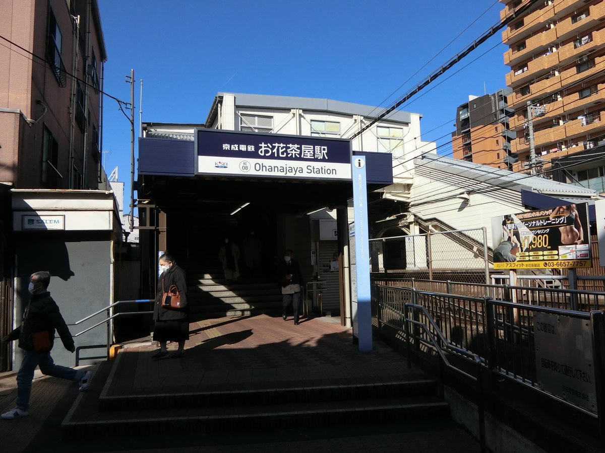 https://pbs.twimg.com/media/FoR_Xz2aEAIjM5f.jpg