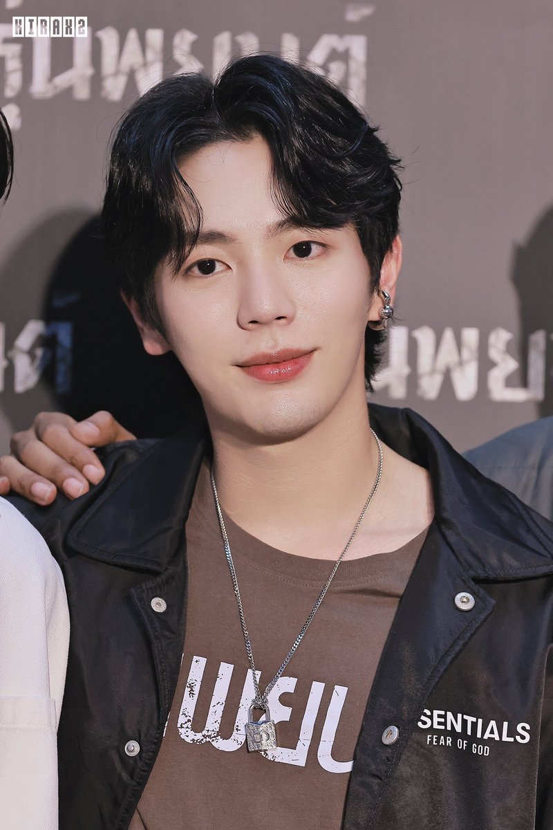 HQ

🐰📸

#แถลงข่าวหุ่นพยนต์
#หุ่นพยนต์ 
#Uppoompat