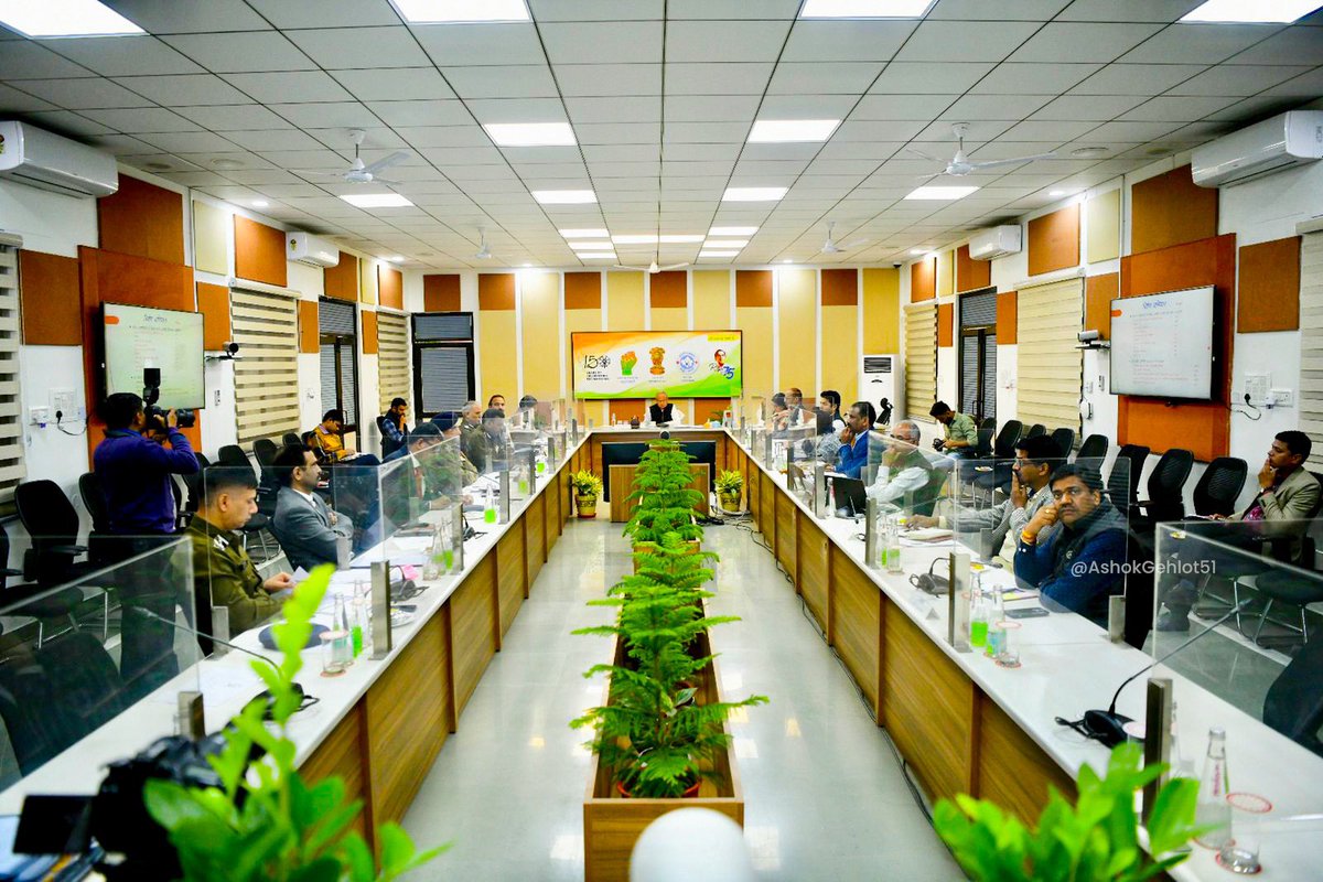 ashokgehlot51's tweet photo. The safety and security of the people of Rajasthan is my top priority. 

I called a video meeting today of all police commissioners and SPs from across Rajasthan to take stock of law and order in the state. https://t.co/yLwk6gorUa