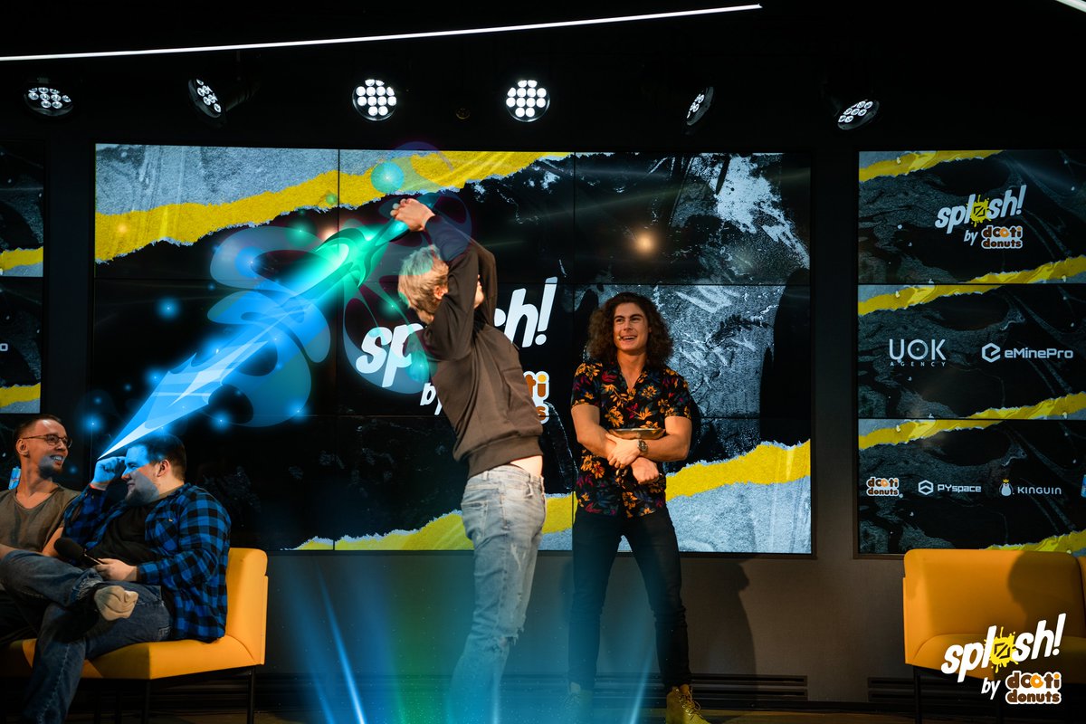 Splash by dooti donuts tweet media