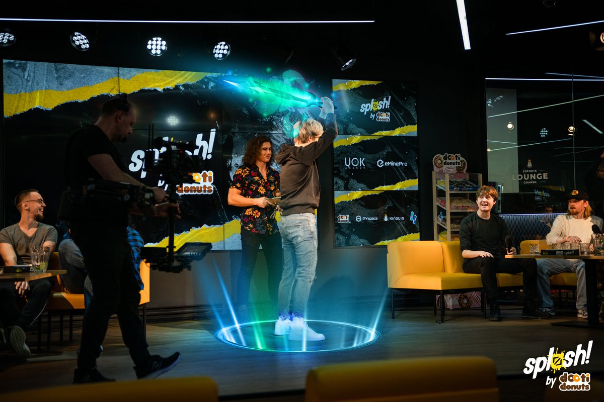 Splash by dooti donuts tweet media