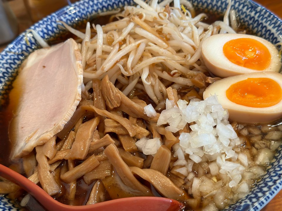 saiga_kasitune's tweet photo. 明日からの休み前にいつものをメンマ増しで https://t.co/Bwag4IxeqD