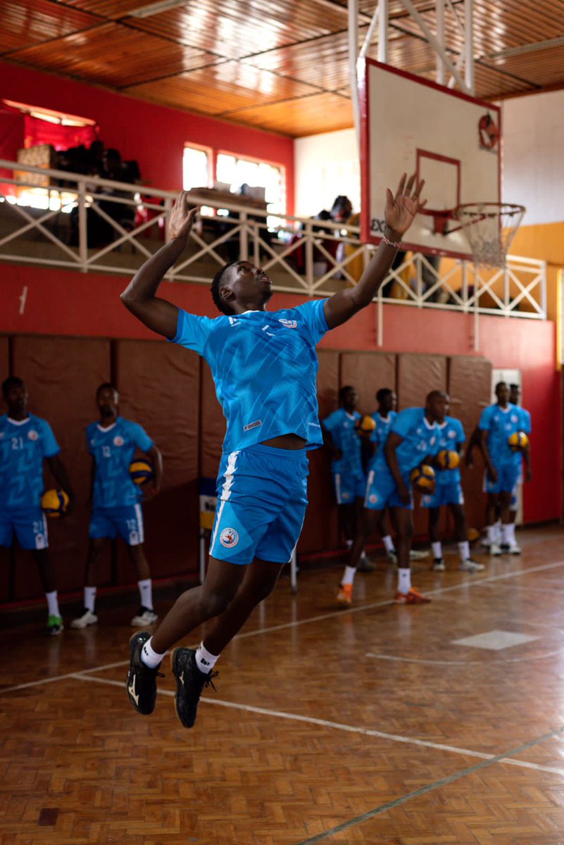 moruribrian's tweet photo. Photo curtsey @SanchPhotos Trailblazers Volleyball Club, is one unique  teams in Kenya has that has officially dropped their new kit in partnership with @mafrosports2009 and the kits truly look amazing. Let me walk you through the different designs.   #TVCMAFRO https://t.co/ANvbZgDlph