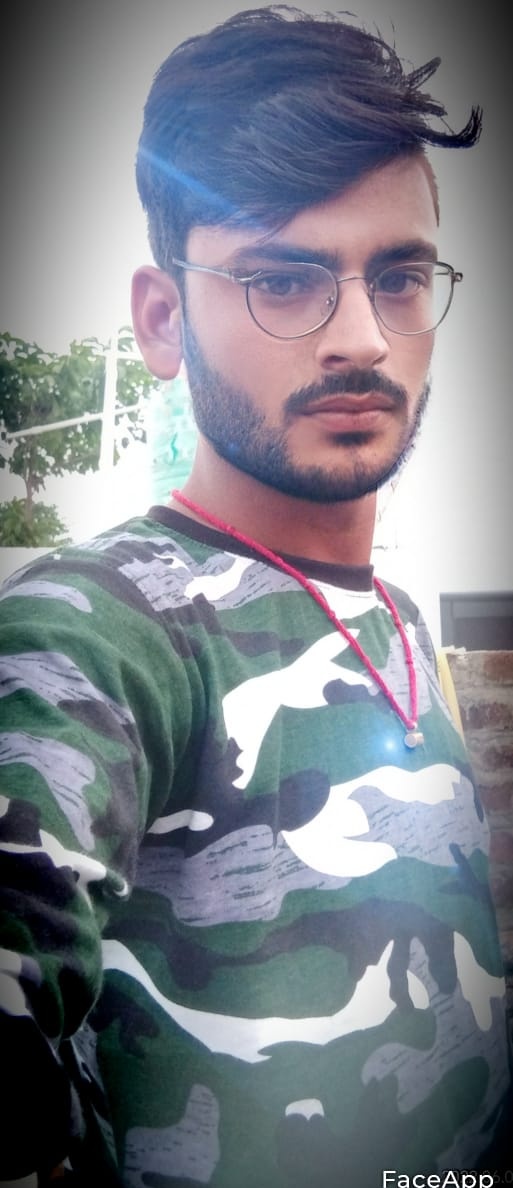 Avanti_Pandey's tweet photo. बिहार के मधुबनी में प्रहलाद झा की धरजुल यादव और उसके गुंडों ने निर्मम हत्या कर दी, प्रहलाद के माता-पिता दिव्यांग हैं, #राजपूत_नरसंहार_छपरा के बाद बिहार में एक और ऐसी घटना #जंगलराज का परिणाम है। 
#प्रहलाद_झा_को_न्याय_दो https://t.co/MSKD3xVEIq