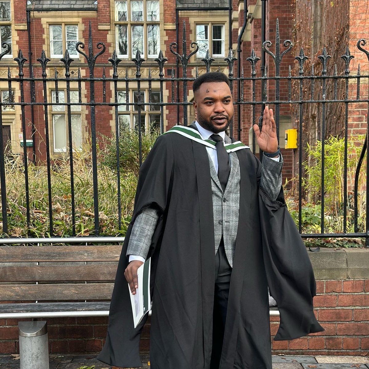 UKinMalawi's tweet photo. "We owe it to ourselves and the people who believe and invest in us, to become the very best of what we can be." 
↘️ Leon C. Soko, MSc International Construction Management &amp; Engineering (Distinction), @UniversityLeeds.   #Chevening scholar 2021/22 🇲🇼. Congratulations!! 🎉🎊🎈 https://t.co/tpOAyhHSX1