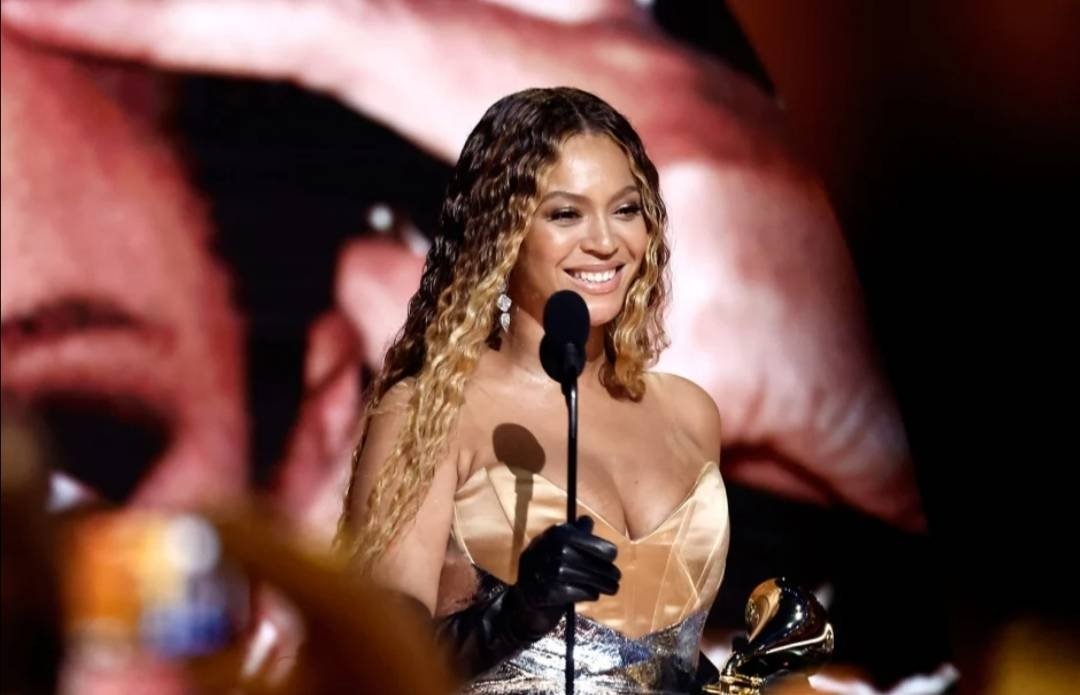 mail_zim's tweet photo. Beyonce Becomes Top Grammy Winner of All Time

Beyoncé made history at the 65th annual Grammy Awards, presented on Feb. 5 in Los Angeles. She won four awards, which brings her career total to 32 awards.

#GRAMMYsTNT #Grammys2023 #GrammyAwards #Beyonce #BeyonceInDubai https://t.co/QorHcvoT1H