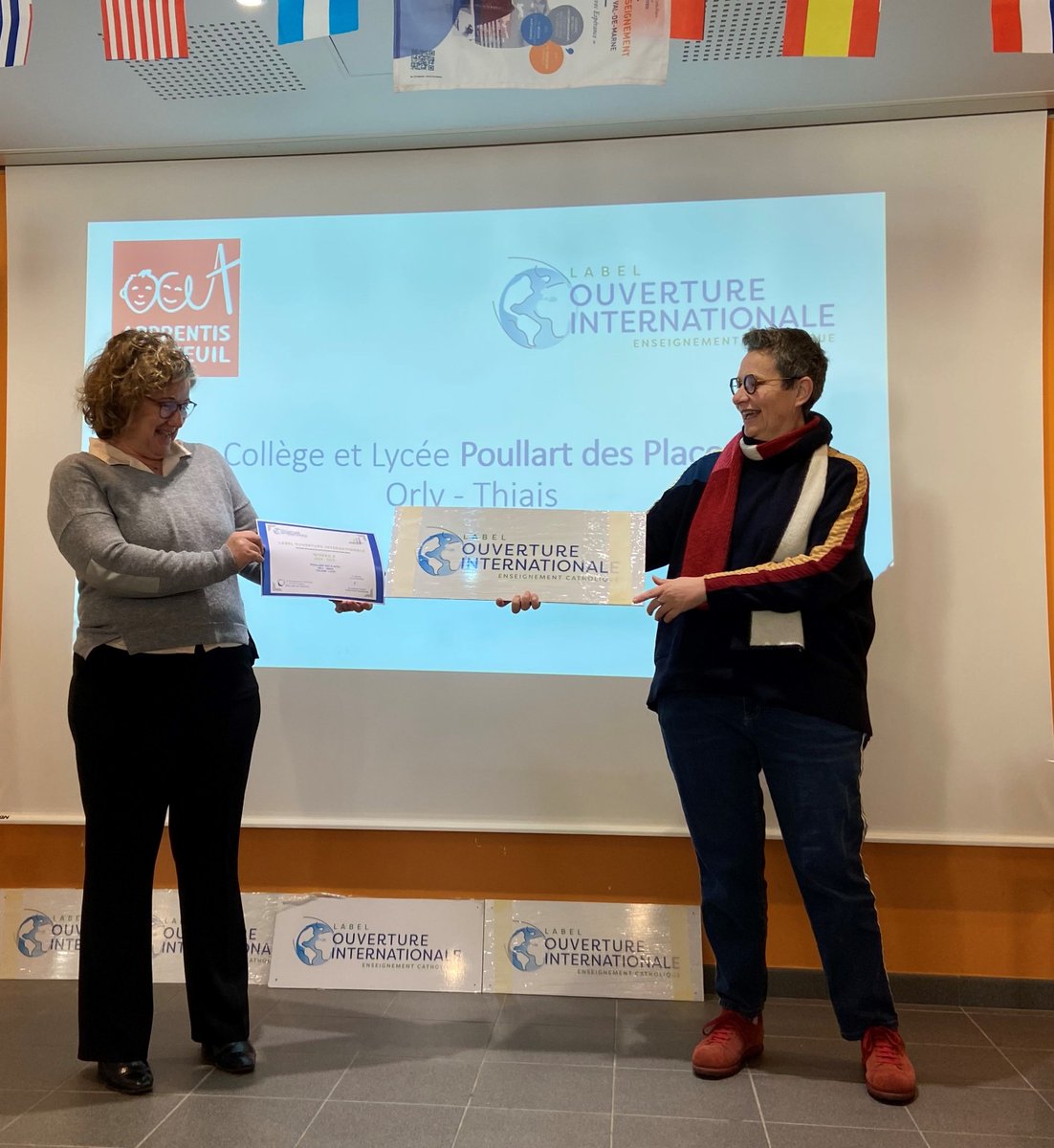 📢Le groupe scolaire Poullart des Places d'<a href="/AAuteuil/">Apprentis d'Auteuil</a>  (94) a obtenu le niveau 2 du label ouverture international de l’enseignement Catholique ! 
Un grand bravo aux équipes du lycée professionnel et du collège👏 
<a href="/VilledeThiais/">Ville de Thiais</a> 
 <a href="/EnsCatho/">Enseignement catho</a>