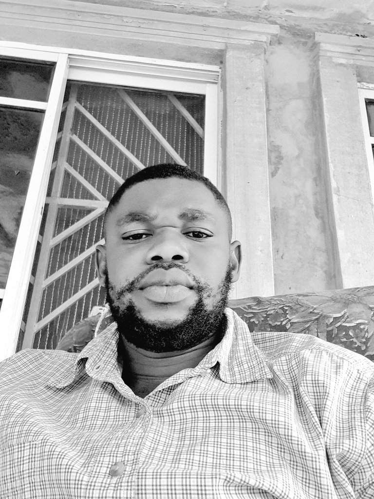 Unkuvin's tweet photo. I nearly join my ancestors this morning as I was zipping my 👖, D zip mistakenly hooked my fundamental human right 🙆😥😢

Na God save me 🙃 i swear .

#BBTitians2023 #BBTITANS #IVCOND #BigBrotherTitans #lekki The prophet Yoruba Nation #Turkey #Diddy #Ebuka Soyinka Katsina https://t.co/ubJcMUutGK