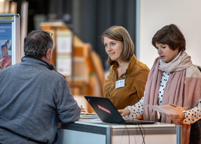 Tipps und Einschätzungen für die eigene Immobilie gefällig? Dann ab zum Marktplatz #Energieberatung auf der #GETEC. Dort erhält man vom 10.–12. Februar bei einer 30-minütigen Energieberatung alle nötigen Infos. Zur Terminvereinbarung: lnkd.in/e2WNkaBb
<a href="/energiefreiburg/">Energieagentur FR</a>