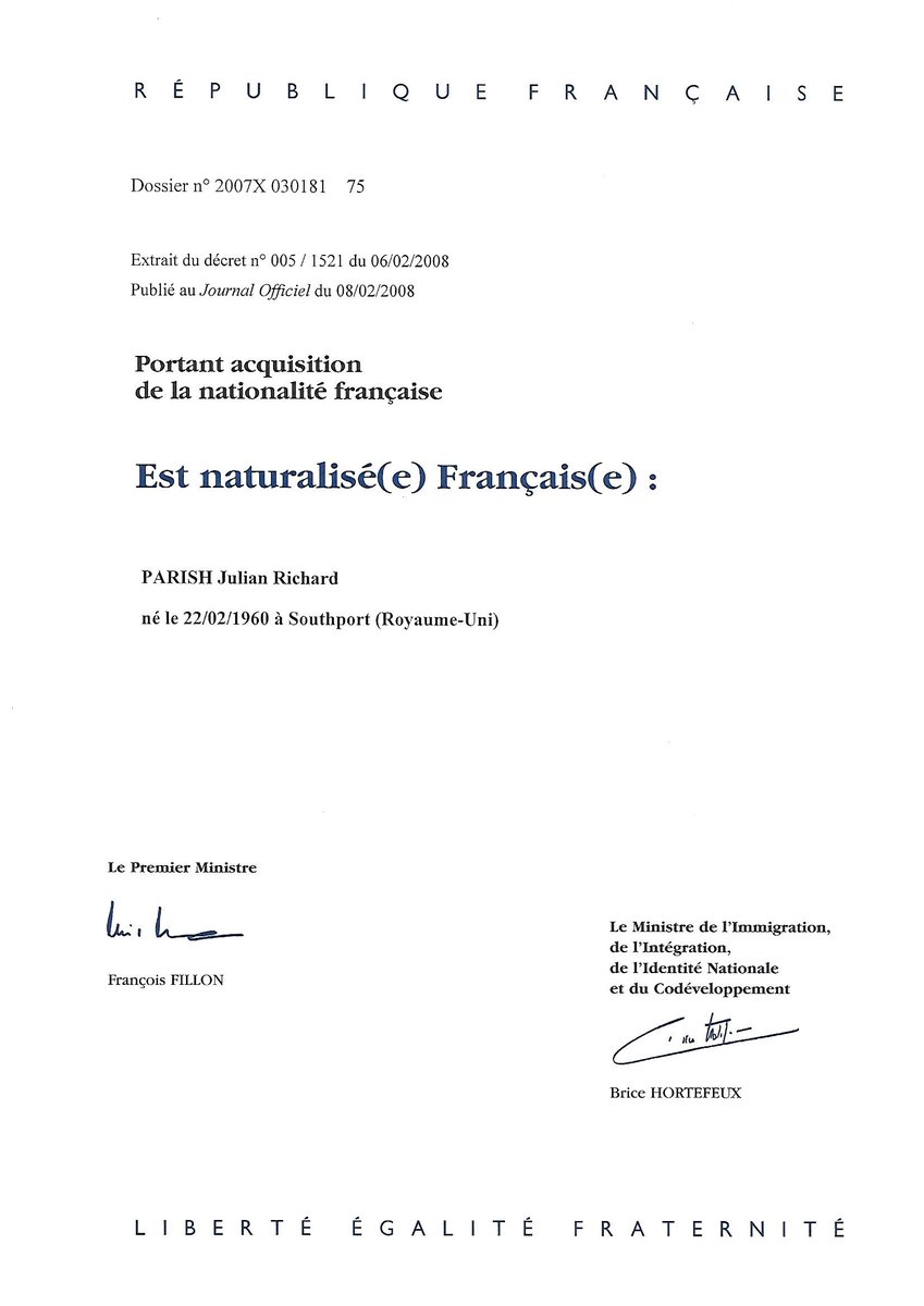 DriveGuideGuru's tweet image. Il y a 15 ans jour pour jour je suis devenu français, l'un des plus grands moments de ma vie...
15 years ago today I became French, one of the greatest moments in my life ...