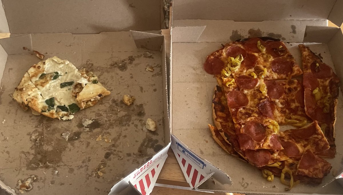 AnthoPants tweet media