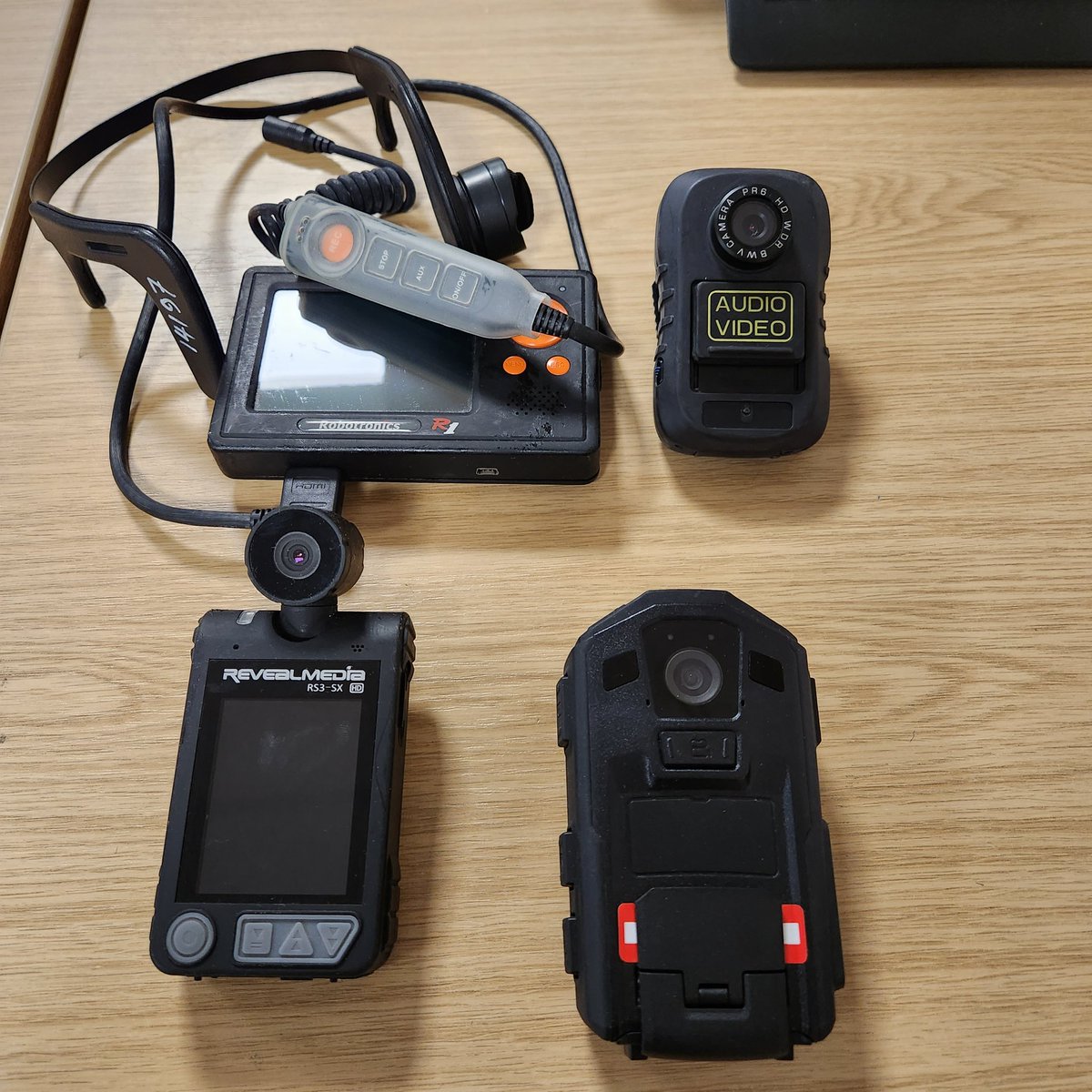 Discovered a generation of #BodyWornVideo cameras I've used/trialled over 10 years 😅🎥

@Northants_RPU will remember the top left one after a pursuit I didn't record as I had taken the headband off for a break, then lost it under the seat 🙄