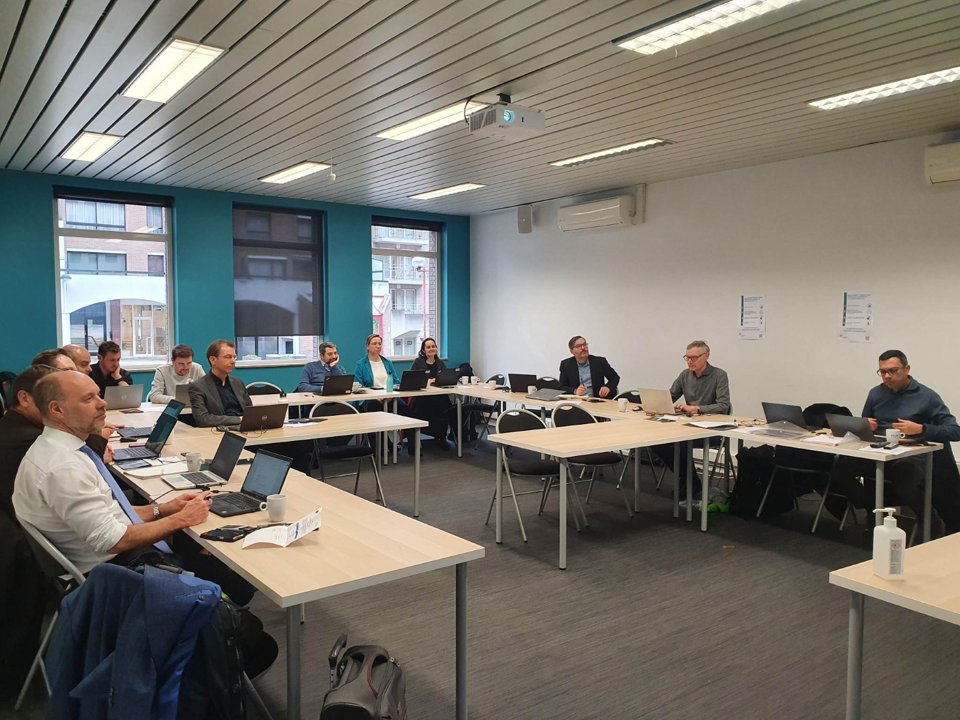ScipperProject's tweet image. SCIPPER, on 27.01 during its Final Meeting in Brussels, presented &amp;amp; discussed its findings on #shipping #emissions #monitoring and impacts on #airquality with @cinea_eu.
Follow us for a stakeholders meeting coming within next weeks.

#ships #maritime #transport #Horizon2020