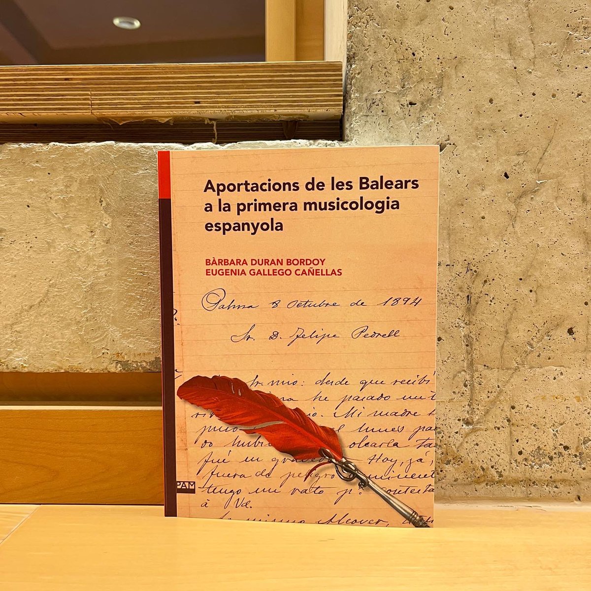 museumusicabcn's tweet photo. El #dillunsllegim “Aportacions de les Balears a la primera musicologia espanyola”, de Bàrbara Duran i Eugenia Gallego, publicat per @PublAMontserrat amb fons de la @BiblioCatalunya, que exposa la correspondència de Felip Pedrell amb músics… https://t.co/NI9u3nGazs