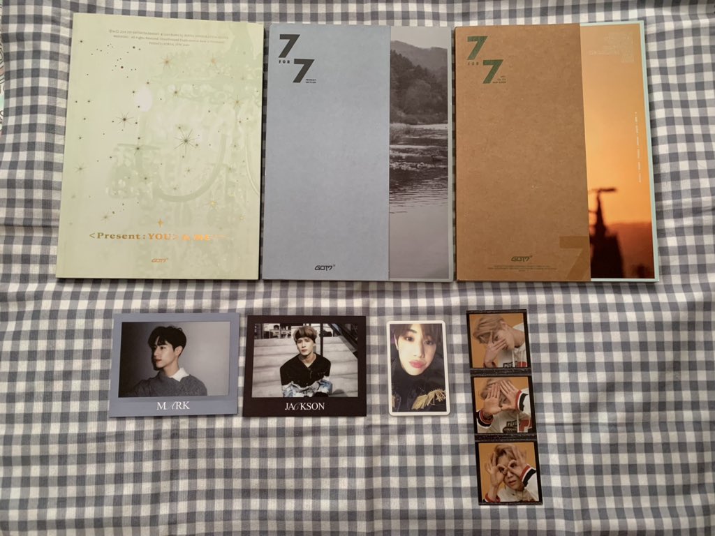 hallyucartz's tweet photo. ˗ˏˋ꒰ #hallyusalez ꒱ˊˎ˗

wts lfb got7 # album mark jackson

✶ present you &amp; me — php 120
✶ 7for7 present ed — php 100
✶ 7for7 — php 250
✶ pc w/ sticker &amp; polaroid — php 120

࿐ free packaging 
mop: gcash/bank transfer 
mod: sco/ggx 
* can purchase directly on shapi ~ https://t.co/SlHFbxn8iC