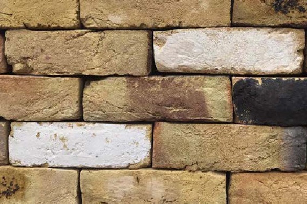 🧱 PART OF OUR EXCLUSIVE RANGE 🧱

🔊 IN STOCK &amp; AVAILABLE 

🟨 Stratford Yellow Imperial 68mm  

📞Essex: 020 8501 2100 
📧email: sales@etbricks.co.uk 

📞 West Midlands: 0121 351 5991 
📧email: minworthsales@etbricks.co.uk 

🌍 web: etbricks.co.uk

#etclay #exclusive