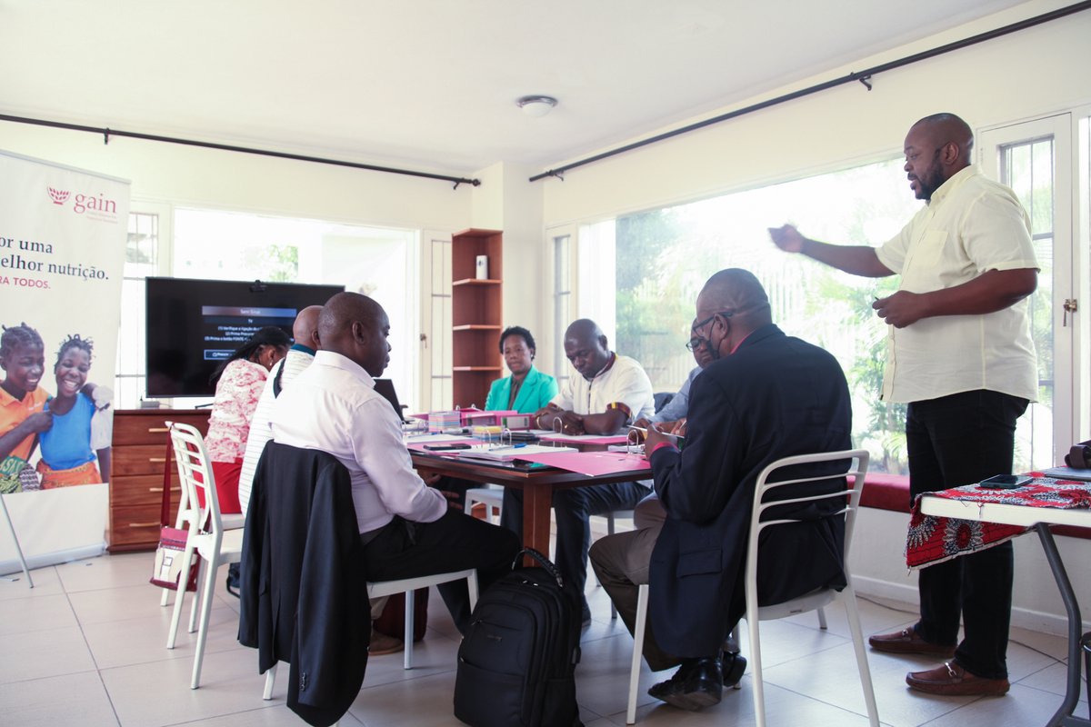GainMocambique's tweet photo. With the purpose of improving the knowledge &amp; understanding of Small and Medium Enterprises in basic nutrition matters and how to apply on their core business, GAIN (under Impact at Scale project) in partnership with IPEME launched 2day the 1st training of SME’s trainers. https://t.co/ri17YTltQO