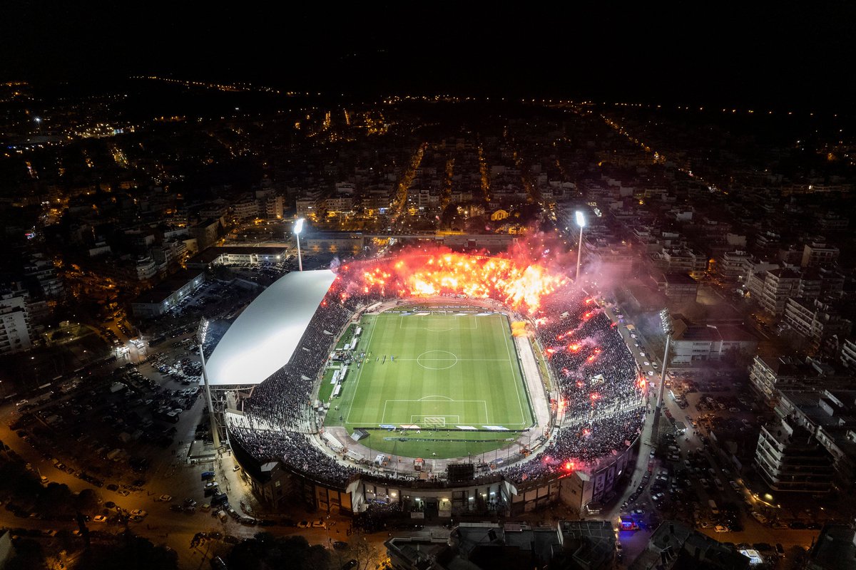 PAOK_FC's tweet photo. This is Toumba! This is our home! #PAOKFamily #PAOK #Reloaded https://t.co/1T8VQGp4ej
