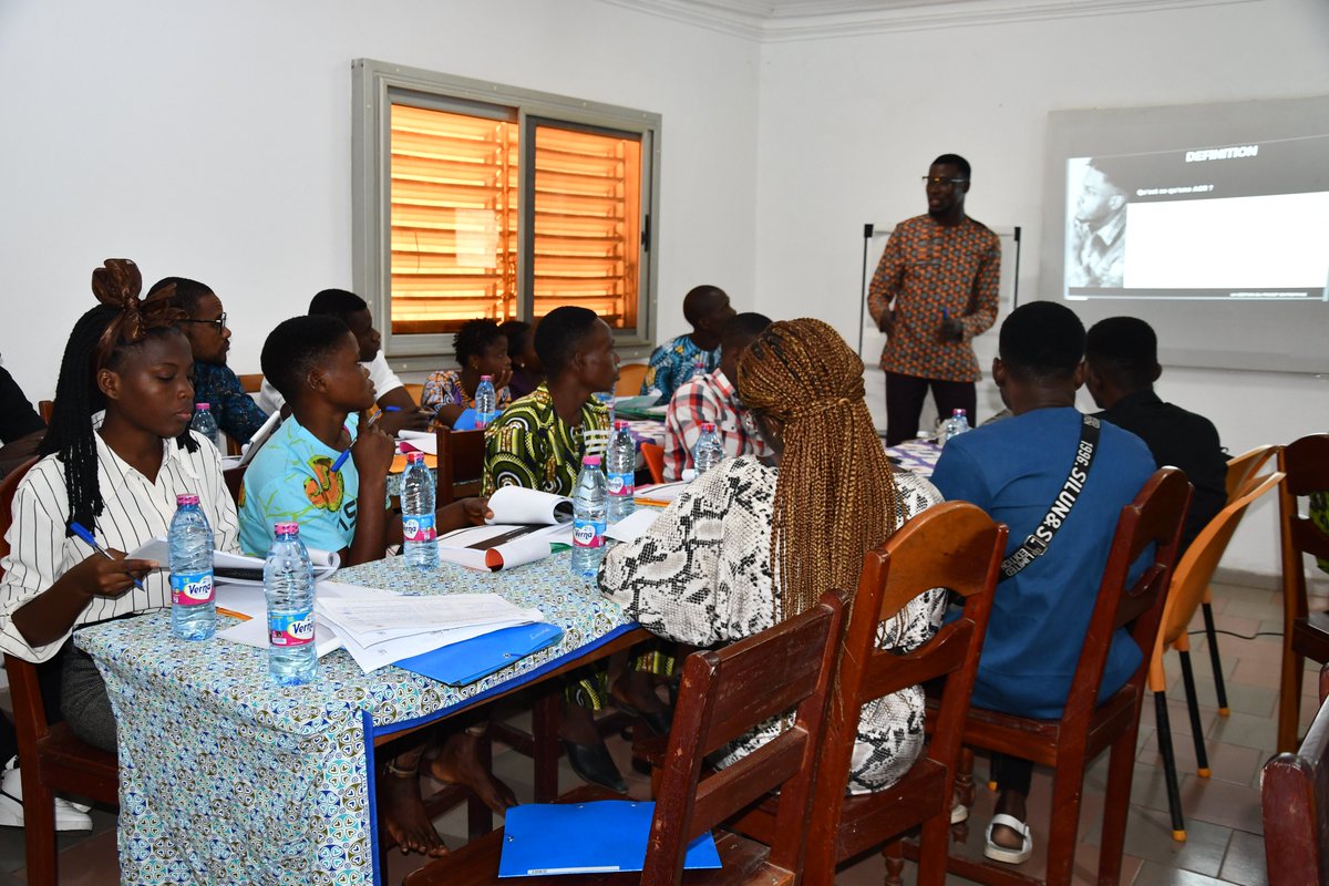 Les Universités Sociales du Togo tweet media
