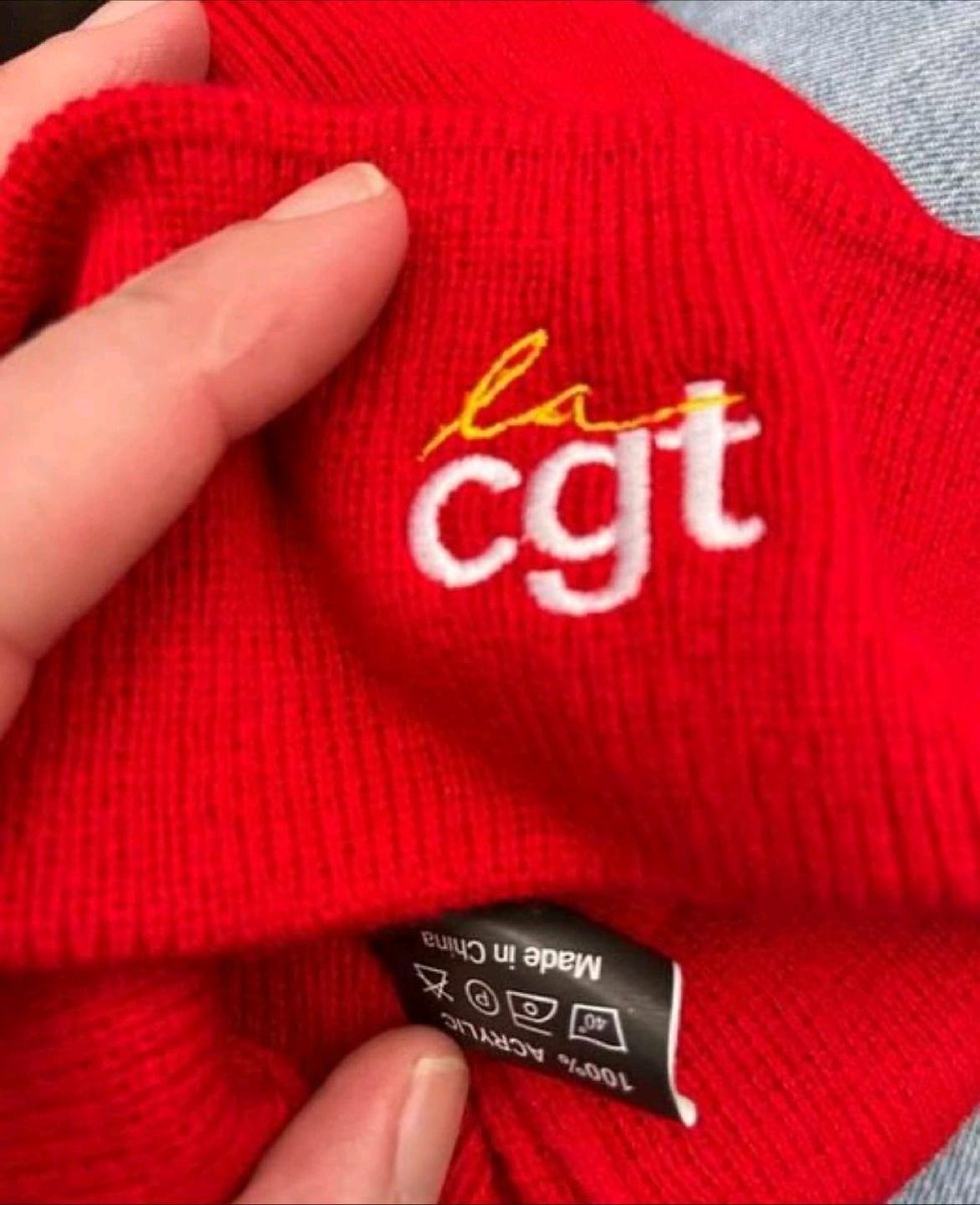 couasnon_jerome's tweet image. Merci à la CGT qui fait travailler la filière textile francaise: « made in China 🇨🇳 » !!!

Nous ne sommes pas encore prêts de reindustrialiser la France et financer notre système de retraite. Soyons désormais collectivement responsables de notre avenir. 🇫🇷