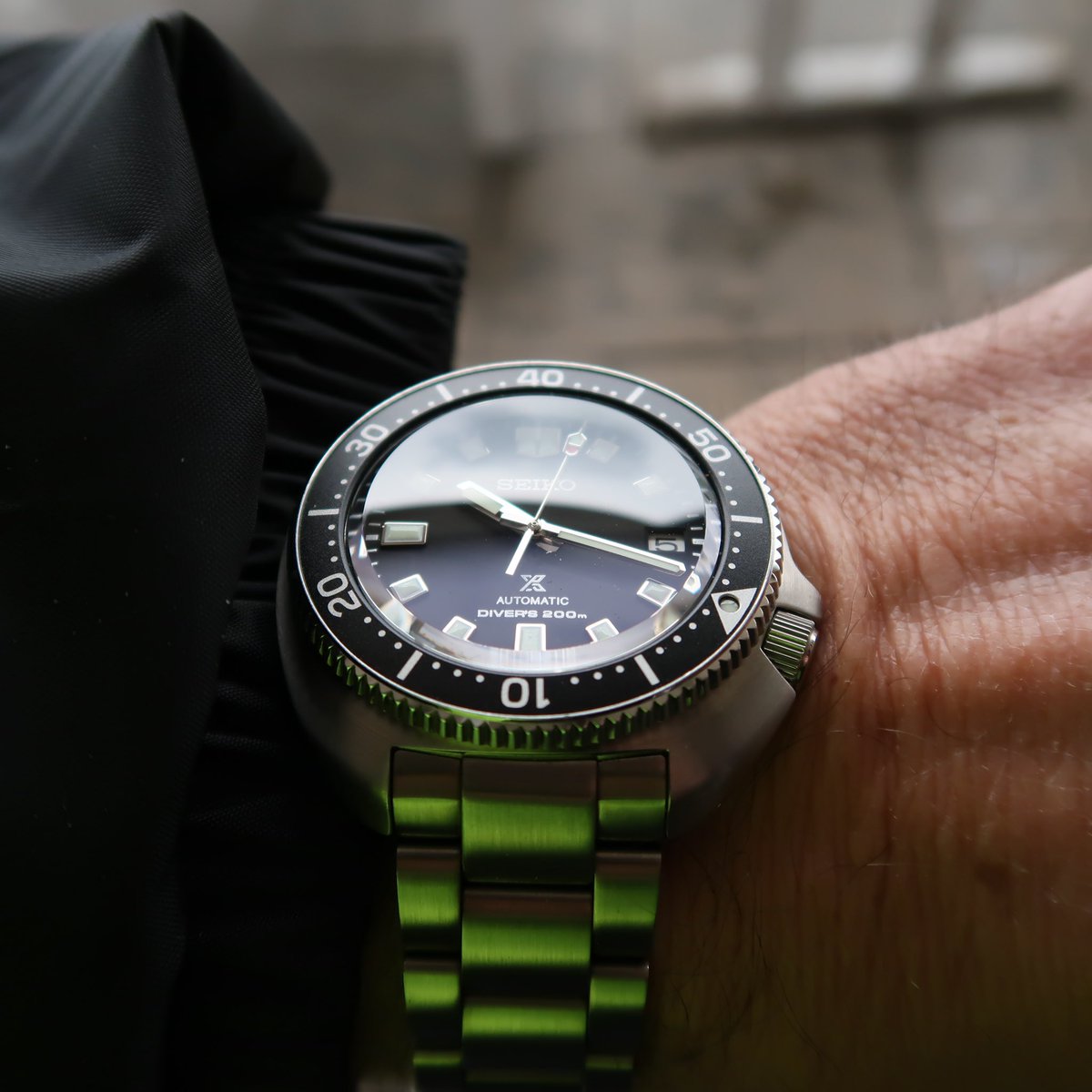 KeremAk69's tweet photo. My Seiko
#seiko #seikowatch #watchlover #watchdial #watchuseek #watchcollector #wristwatch #timepiece #watchstyle #wristcheck #horology #photography #photographer #PictureOfTheDay #CaptureTheMoment https://t.co/MkpgjW6usV