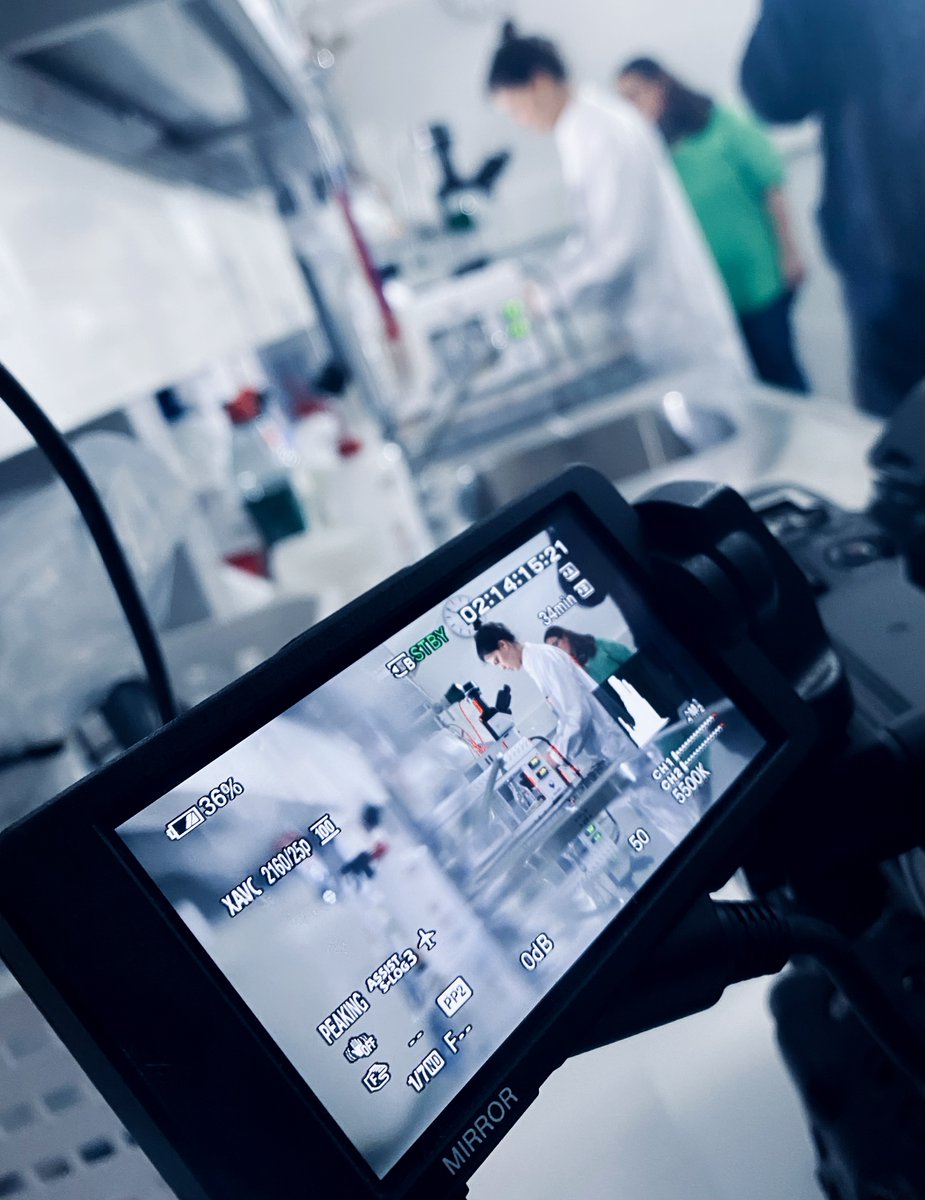 WoodMatSci's tweet photo. #Makingof #WoodMaterialScience Film with @tainisevl looking at moisture behaviour in #wood in a controlled climate chamber under #microscope https://t.co/0baDMUvOgk