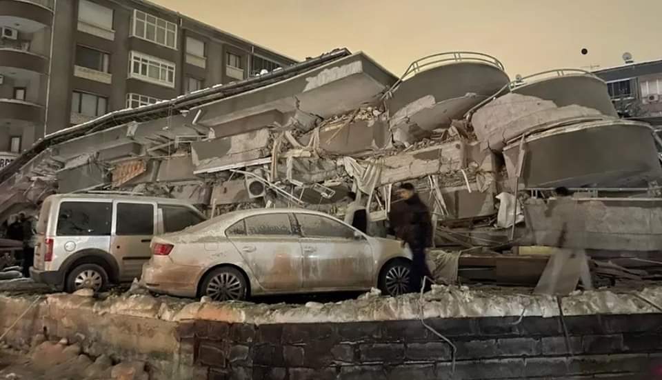 Ozge_Torer's tweet photo. May Allah protect them All 🙏

#Turkey #TurkeyEarthquake
#earthquakeinturkey https://t.co/Cx93mAgMQJ