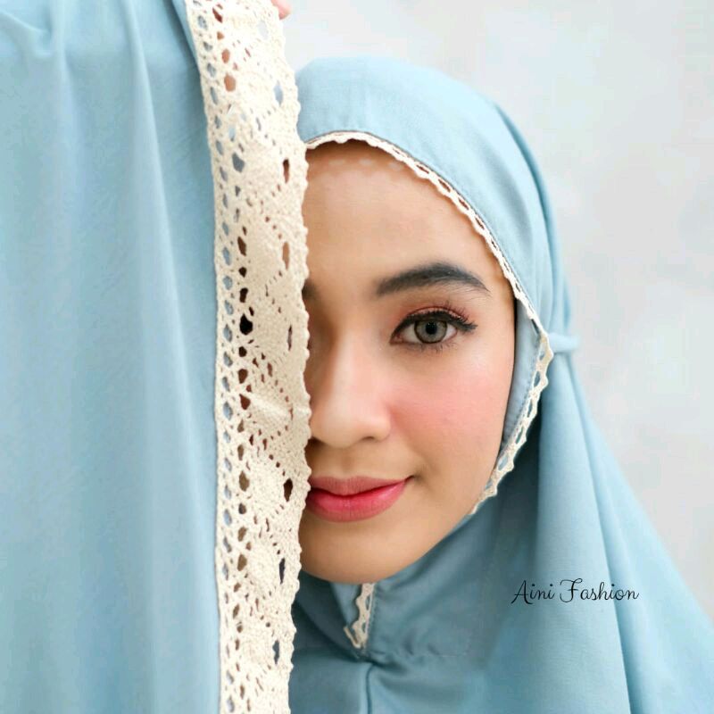 MassNamm's tweet photo. Cek Mukena Dewasa Premium Jumbo Polos Bahan Katun Halus Dan Adem dengan harga Rp62.400. Dapatkan di Shopee sekarang! https://t.co/moN3VFueg4 https://t.co/6kW5uZjFZV