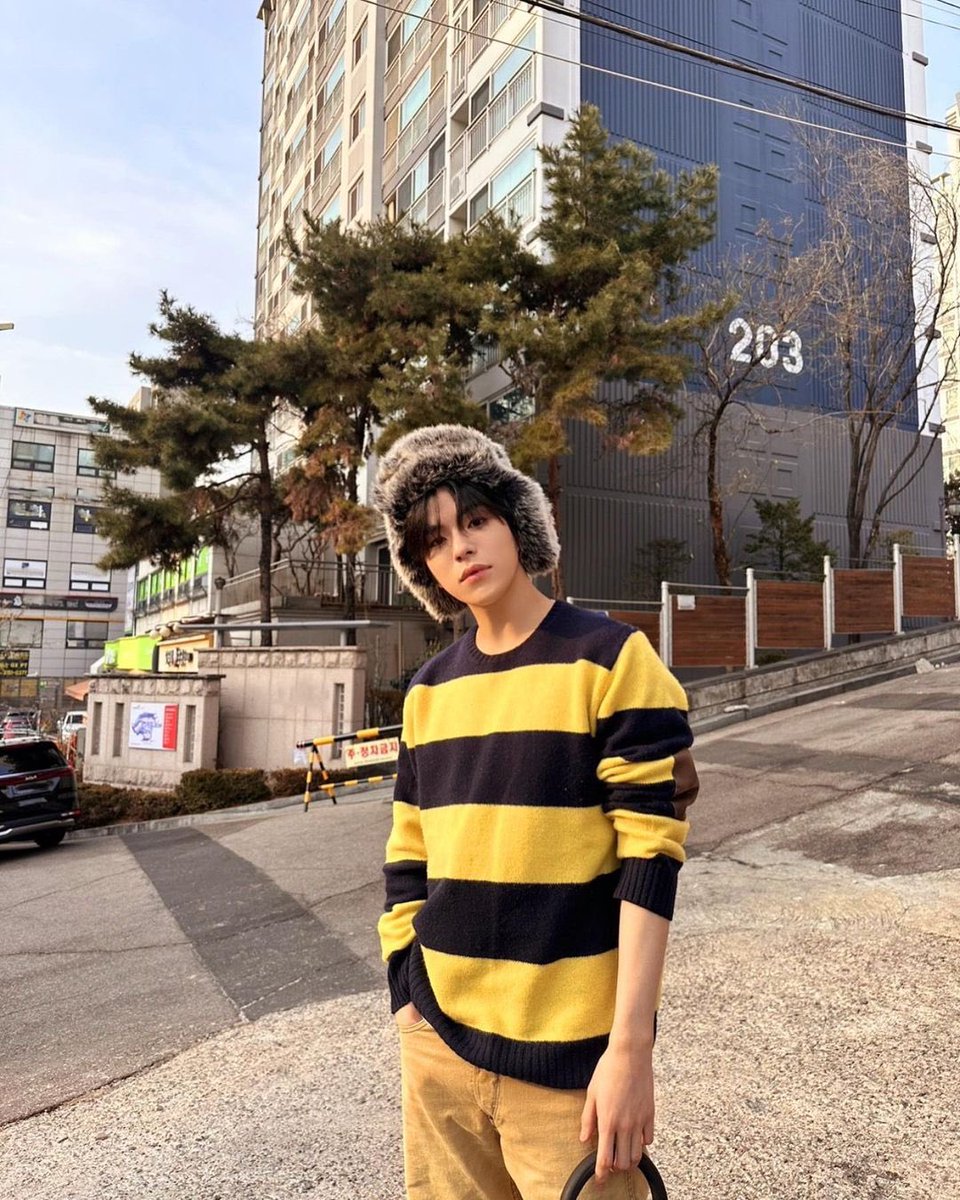 ArabJaehyuk's tweet photo. 230206 ⊹ 📥
تحديث جايهيوك عبر الانستقرام♡
🦁:💛🖤 https://t.co/hX2uYRxnsN