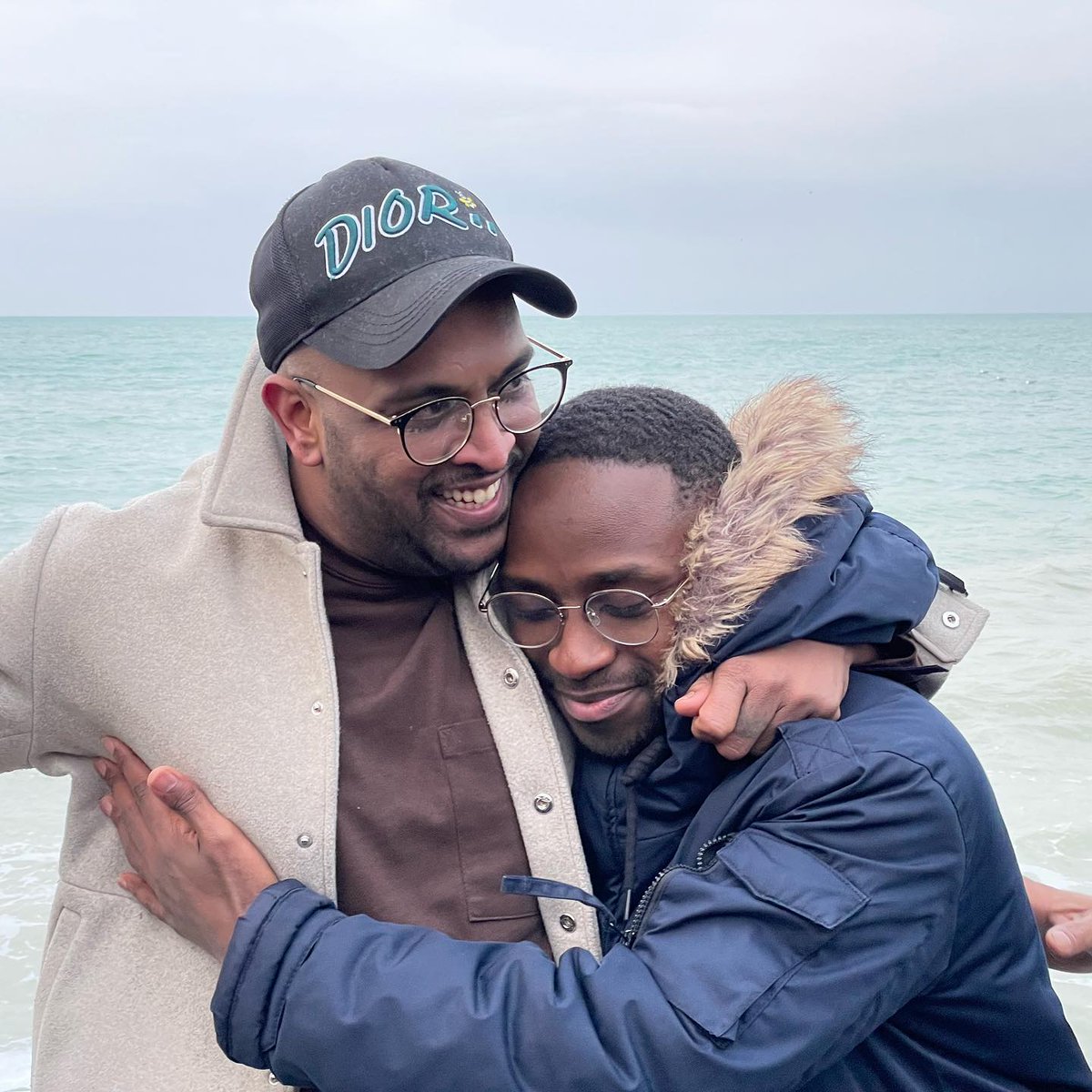 paris_icc's tweet photo. 🌊 #BAPTÊME
Aki est un formateur professionnel en coiffure et entrepreneur, travaillant pour L'Oréal Paris.
Originaire de l'île Maurice 🇲🇺, il a tout laissé pour venir à Paris à la recherche d'un nouveau but.
Aki a étudié la Bible il y a 5 mois et a trouvé son vrai but en JÉSUS ! https://t.co/WEJcgjjjDc