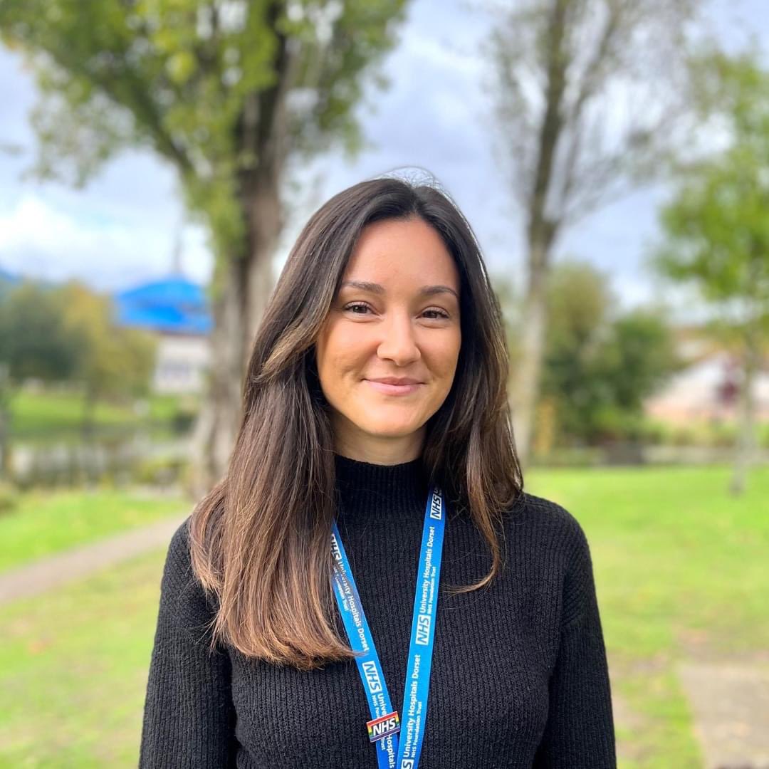 Meet Yaluska, communications assistant at UHD 👋 (1/5)                             
                                                                      #NHS #comms #NHScomms #meettheteammonday #NHSpeople #communications