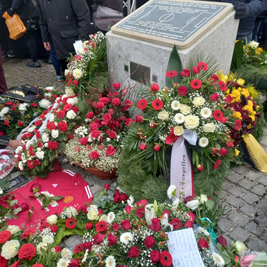 Paid our respects to the Busby Babes at Manchester Platz Ceremony! #Munich1958