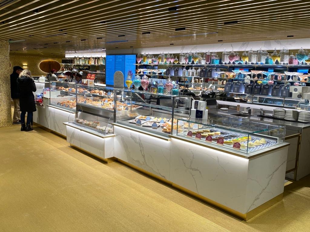 BlueRedGroup tweet media