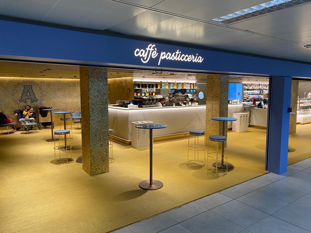 BlueRedGroup tweet media