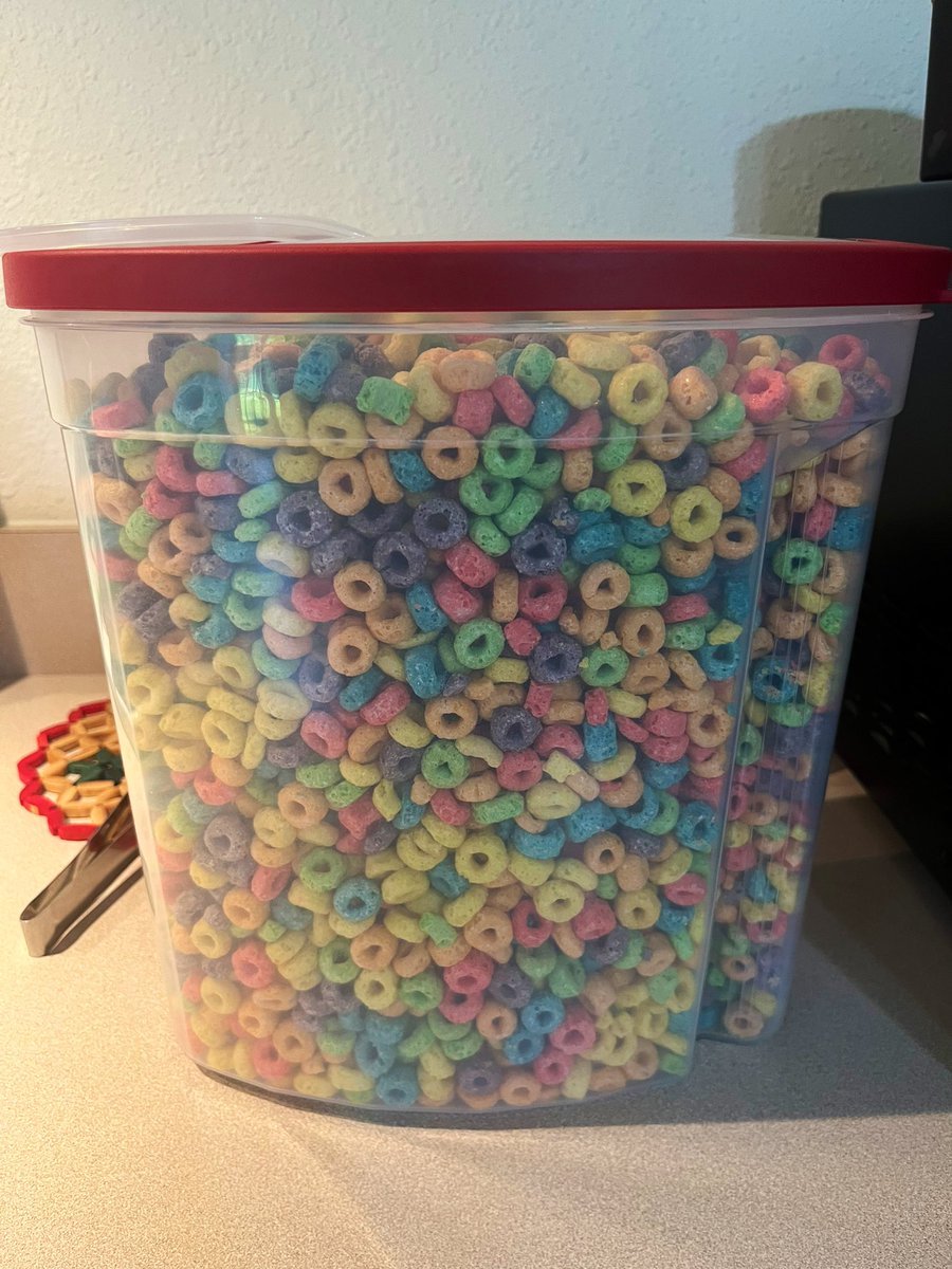 Irma♒️🧜🏼‍♀️🥑📖🐶🐹🐮🐢🦒🌷 tweet media