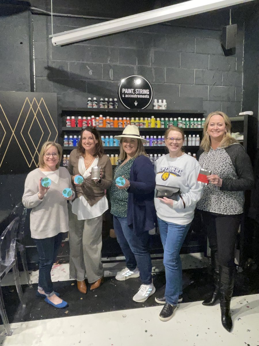 lynn_jameson's tweet photo. Ready to learn and have some fun with the @KellerSped team. #tcasegreatideas23 #workhardplayhard https://t.co/R4nXqHVchK