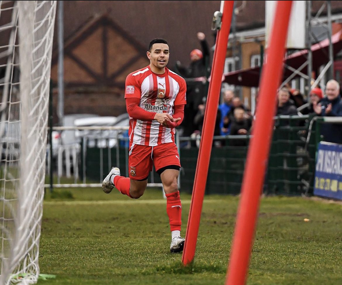 StourbridgeFC's tweet photo. 4 goals in 5 games for our number 11, @T_Lyttle8 😮‍💨

📹 @Basfordutdfc 
📸 @focussports98 https://t.co/tbXAA0pWfO