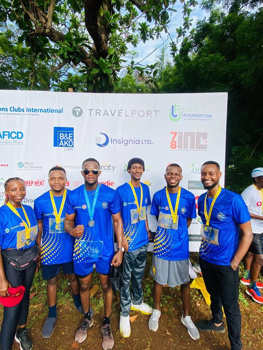 RotaractKwanza's tweet photo. On the 15th of January, our team participated in the #runforsight marathon organized by Rotary E-club of Masaki and Lions club International District 411C Tanzania.
Tag someone you know! 😊 https://t.co/KALsxfIbPE
