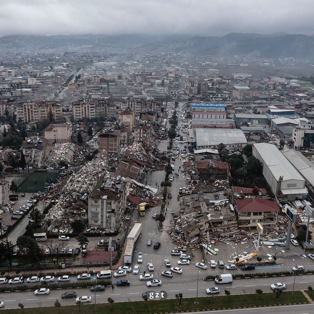 justsamraat's tweet photo. Let us all Pray 🤲 for Turkey 🇹🇷 

#PrayForTurkey #TurkeyEarthquake  #turkey #Syria #Turkey #زلزال #Syria #earthquake #PrayForTurkey  #PrayForSyria #PrayForLebanon 🤲🏻 https://t.co/FrvhrJJfGl