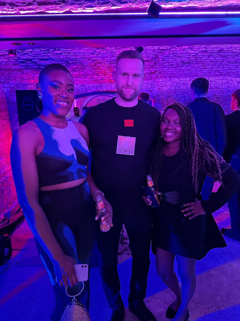 Had a wonderful time networking with amazing young Entrepreneurs &amp; Creatives <a href="/JackAmazonFBA/">Jack Amazon FBA</a> Event <a href="/TheLuxmontGroup/">The Luxmont Group</a> Venue🔥 So inspiring, I mean imagine if these group of people were your network of friends ? How far would you go ?