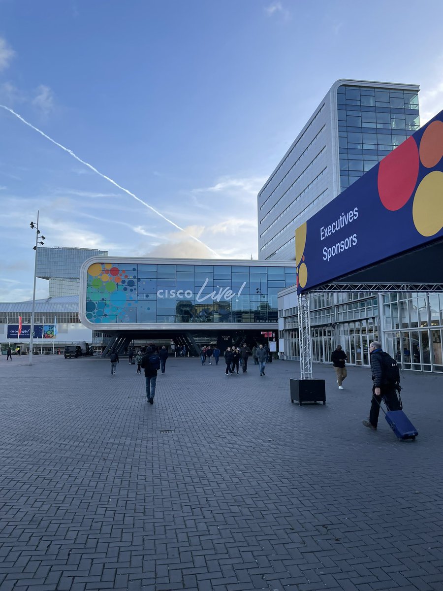 #CiscoLiveEMEA Great conversations with customers in AMS.  Stop by <a href="/endace/">Endace</a> booth A09